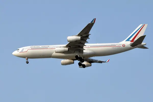 Airbus A340-200