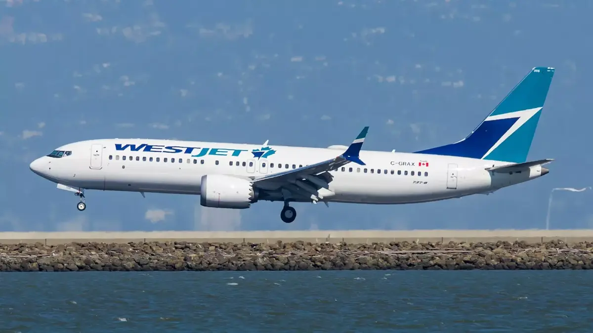 Boeing 737 MAX 8