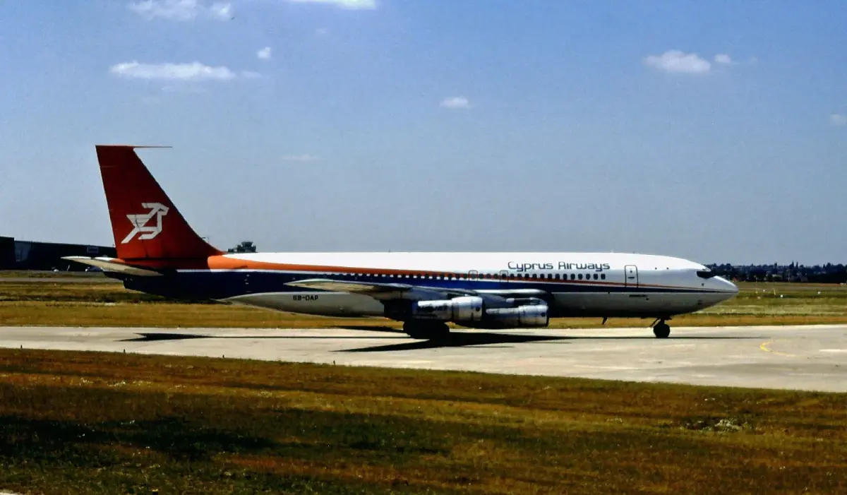 Boeing 707-100