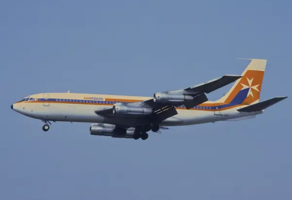 Boeing 720