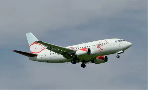 Boeing 737-500