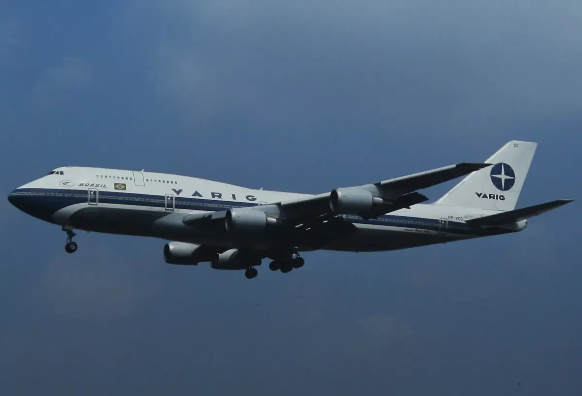 Boeing 747-300