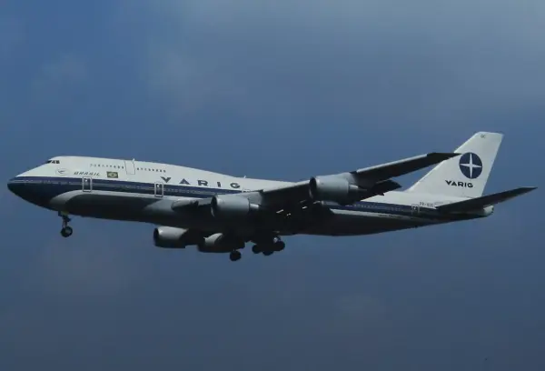 Boeing 747-300