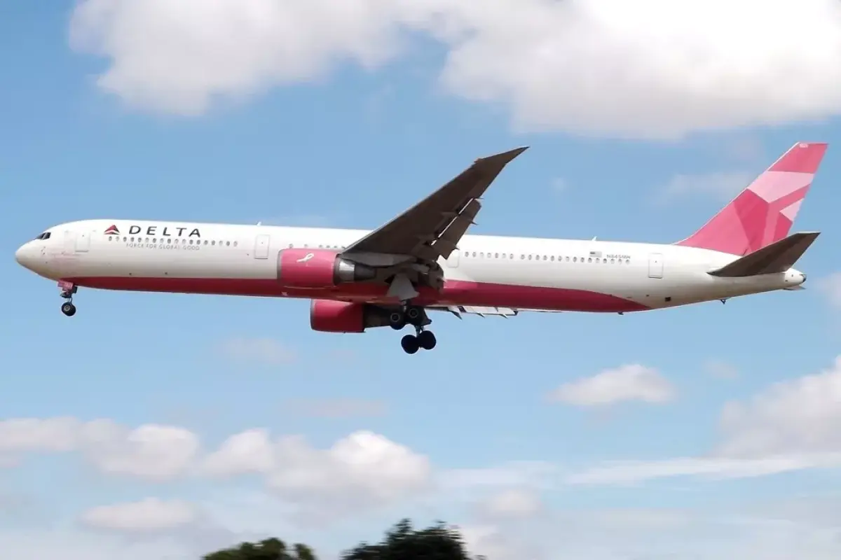 Boeing 767-400
