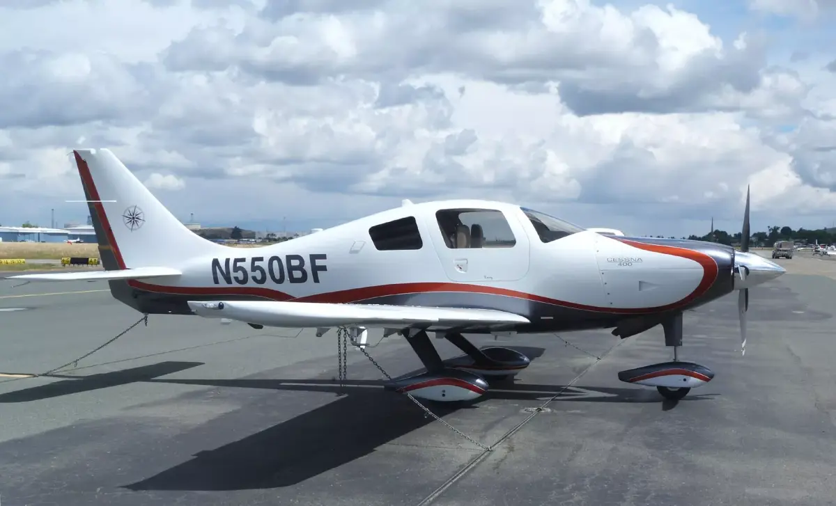 Cessna 400