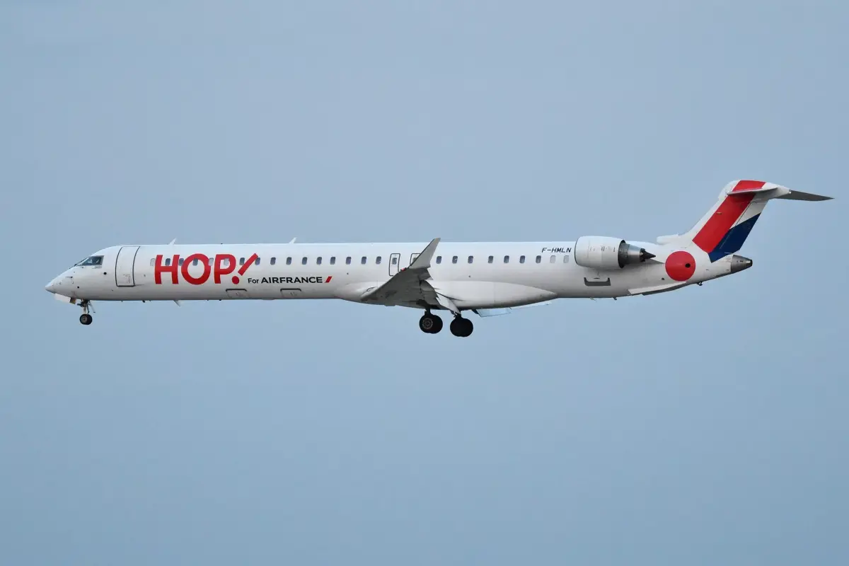 Bombardier CRJ-1000