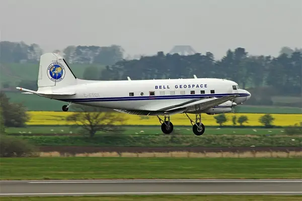 Douglas DC-3 (turbine)