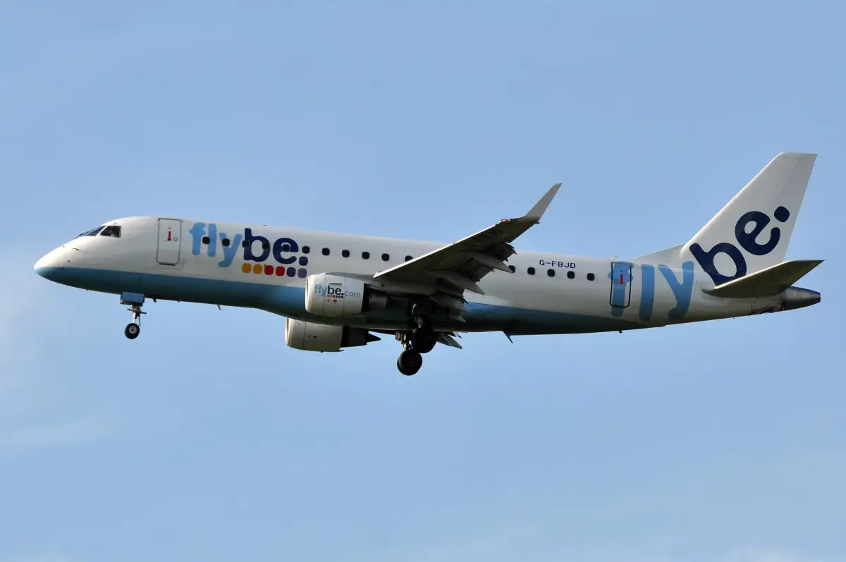 Embraer E175 (Short wings)