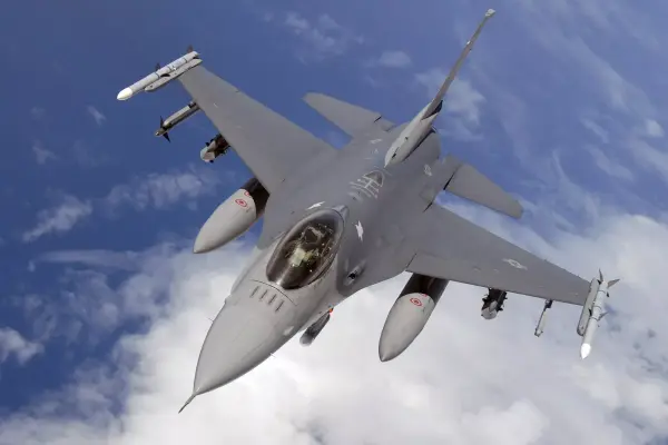 General Dynamics F-16 Fighting Falcon