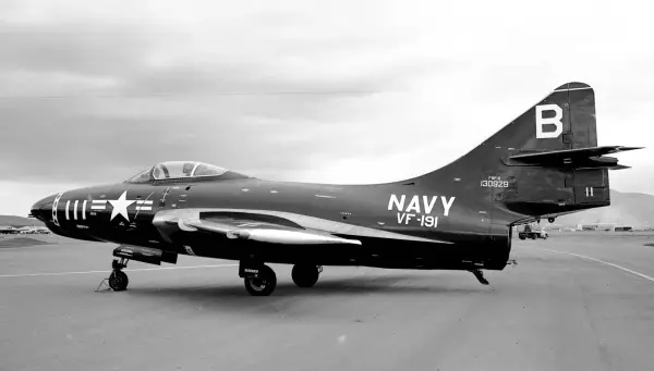 Grumman F9F Panther