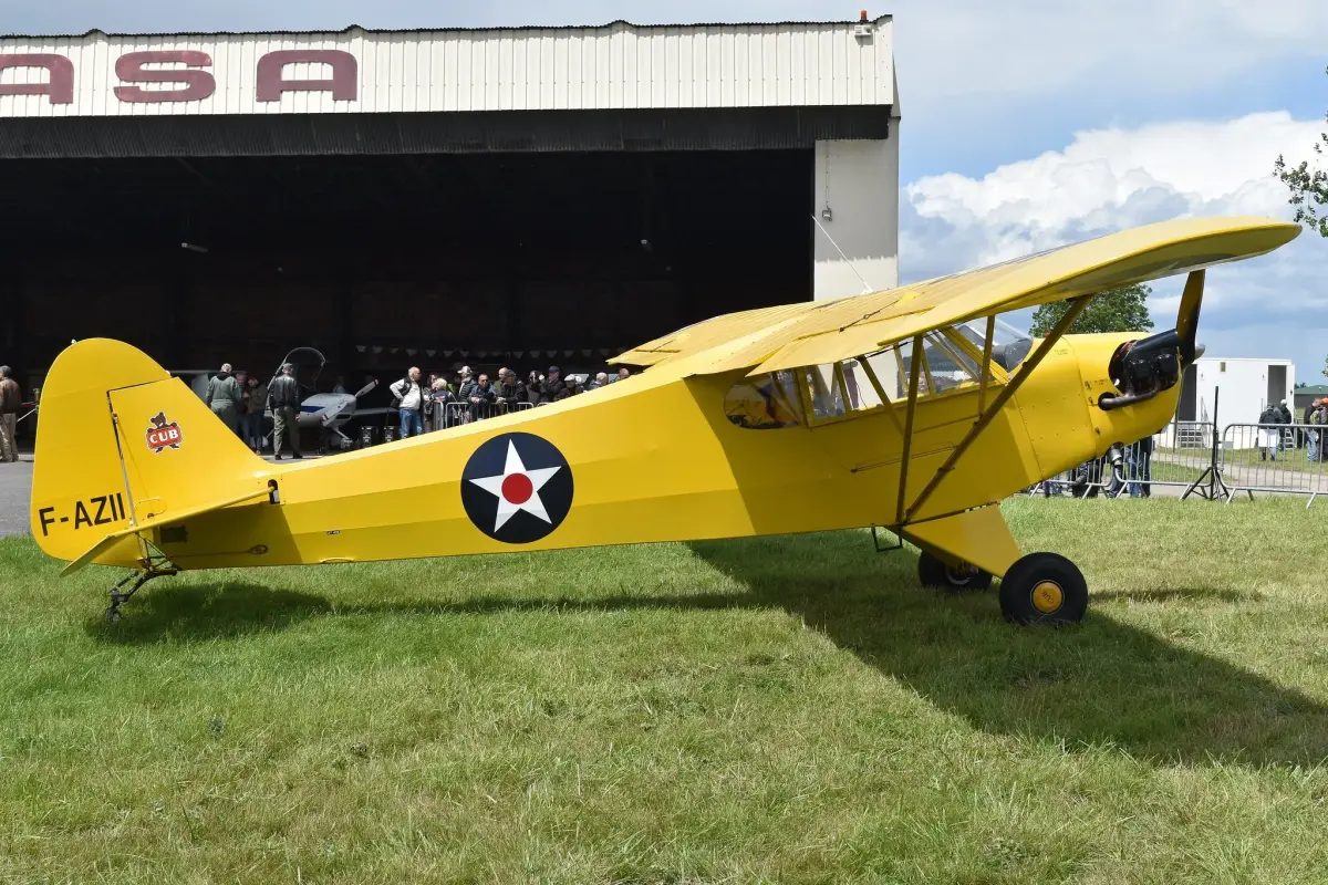 Piper J-2 Cub