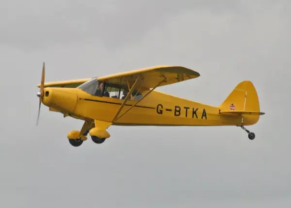 Piper J-5 Cub Cruiser