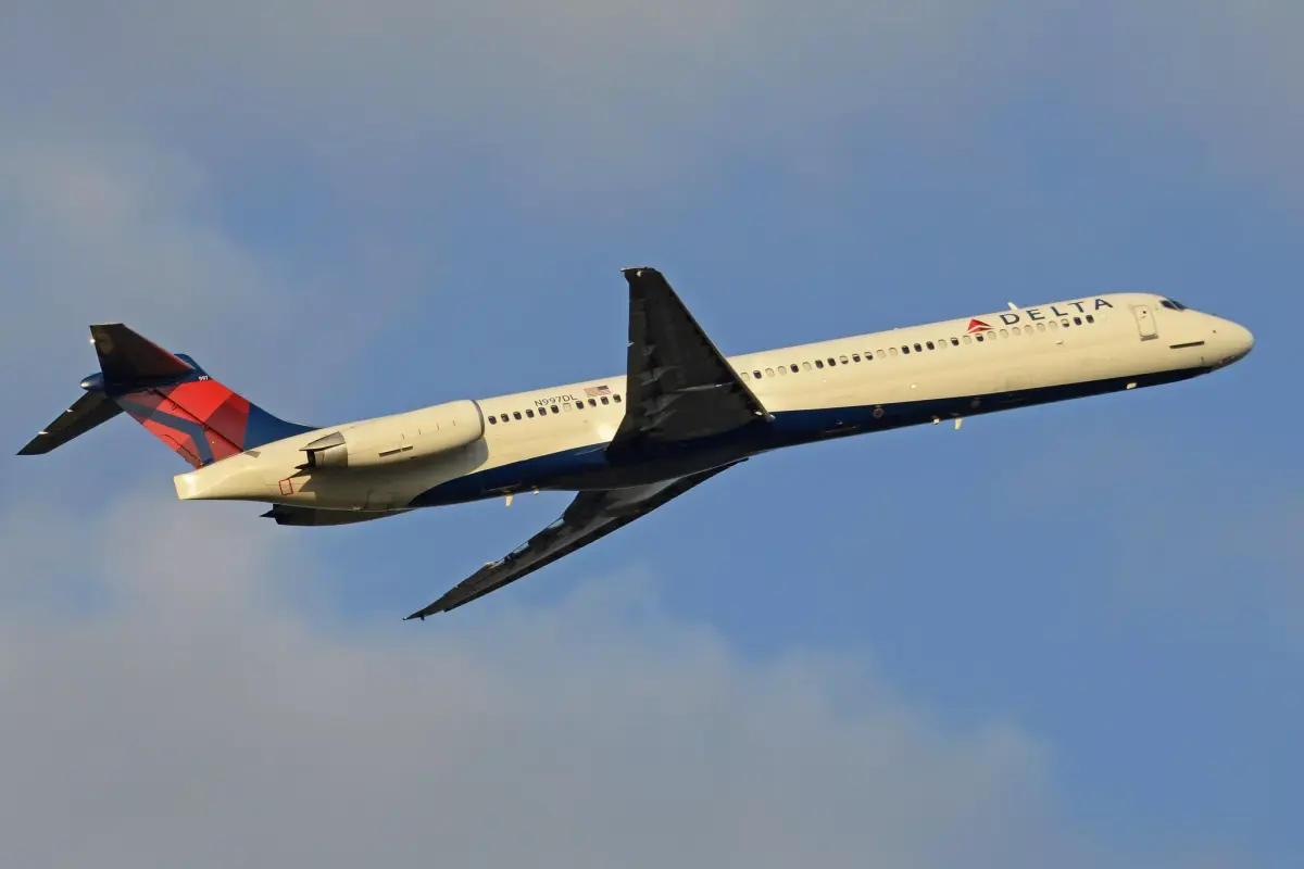 McDonnell Douglas MD-88
