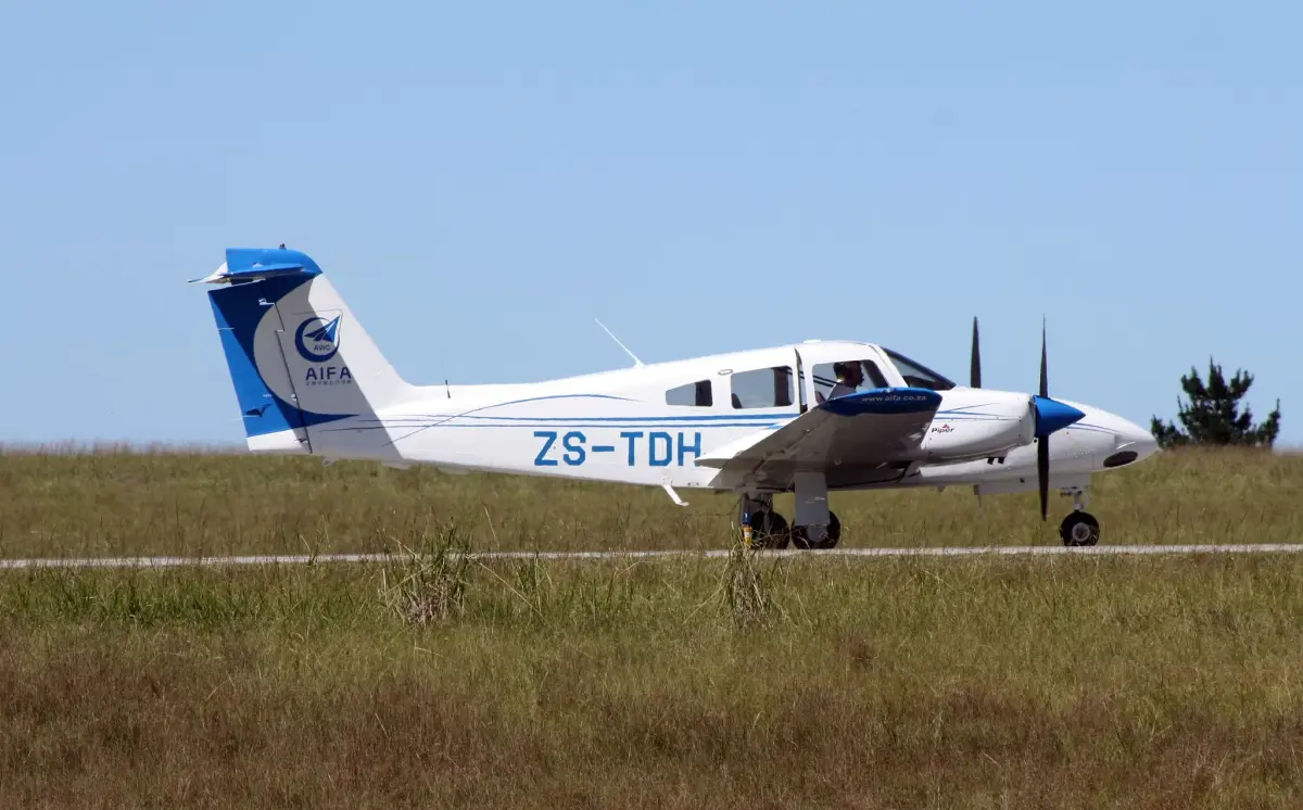 Piper PA-44 Seminole