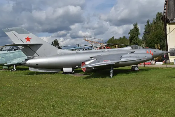 Yakovlev Yak-28