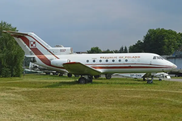 Yakovlev Yak-40