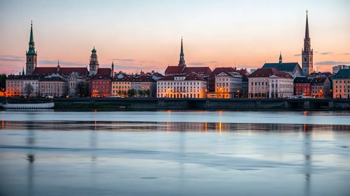 Latvia and Pakistan talk visa facilitation, but no rule changes yet
