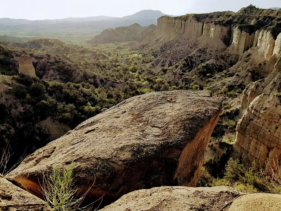 Akhar-Bakhar National Park