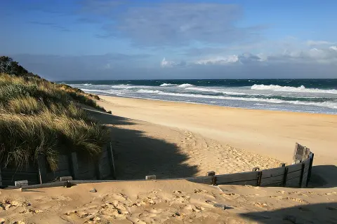 The Lakes National Park
