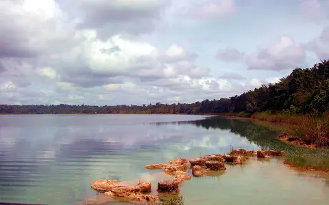 Laguna Lachuá