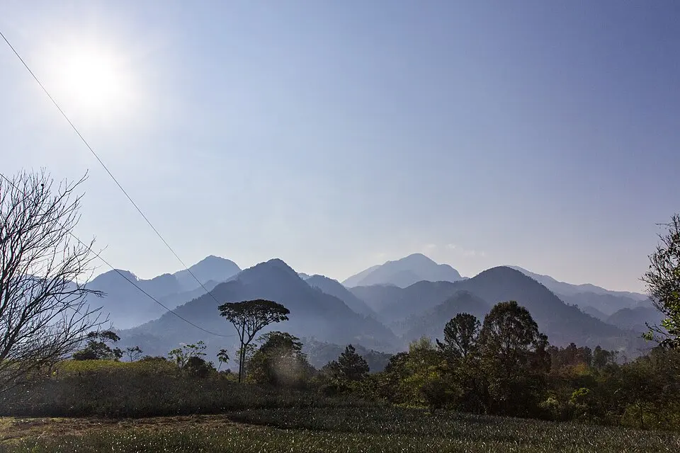 Cerro Azul Meámbar National Park (DEI-G)