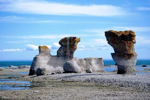 Mingan Archipelago National Park Reserve